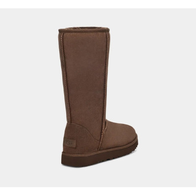 Уггі Classic II Tall Chocolate – класика, що ніколи не виходить із моди Уггі Classic II Tall Chocolate – класика, що ніколи не виходить із моди