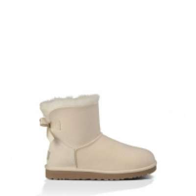 Уггі Mini Bailey Bow II Sand – елегантність у кожному кроці