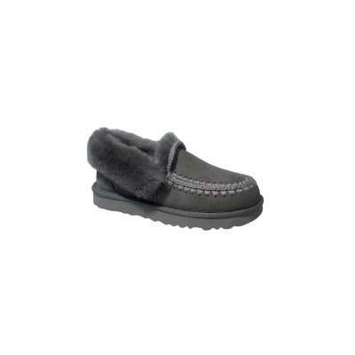 Мокасини Daniella Womens Grey – натуральна овчина та стиль