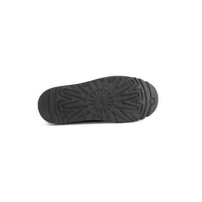 Уггі Men's Neumel Black – класика для будь-якого стилю