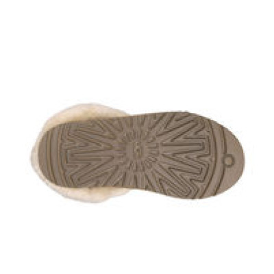 Уггі Kid's Classic Short Chestnut – зручність і стиль для малюків