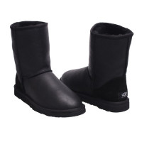Уггі Men's Metallic Classic Short чорні (Black) 5800M Уггі Men's Metallic Classic Short чорні (Black) 5800M
