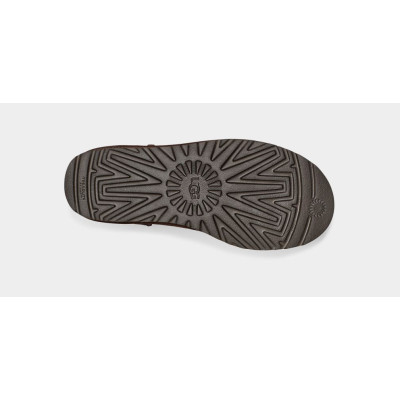 Уггі Classic II Mini Chocolate – класика в компактному форматі