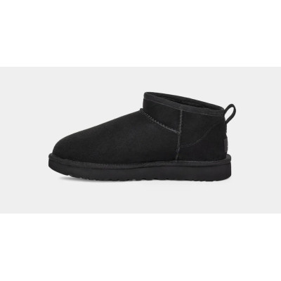 Уггі Classic II Ultra Mini Black – стиль у кожному кроці Уггі Classic II Ultra Mini Black – стиль у кожному кроці